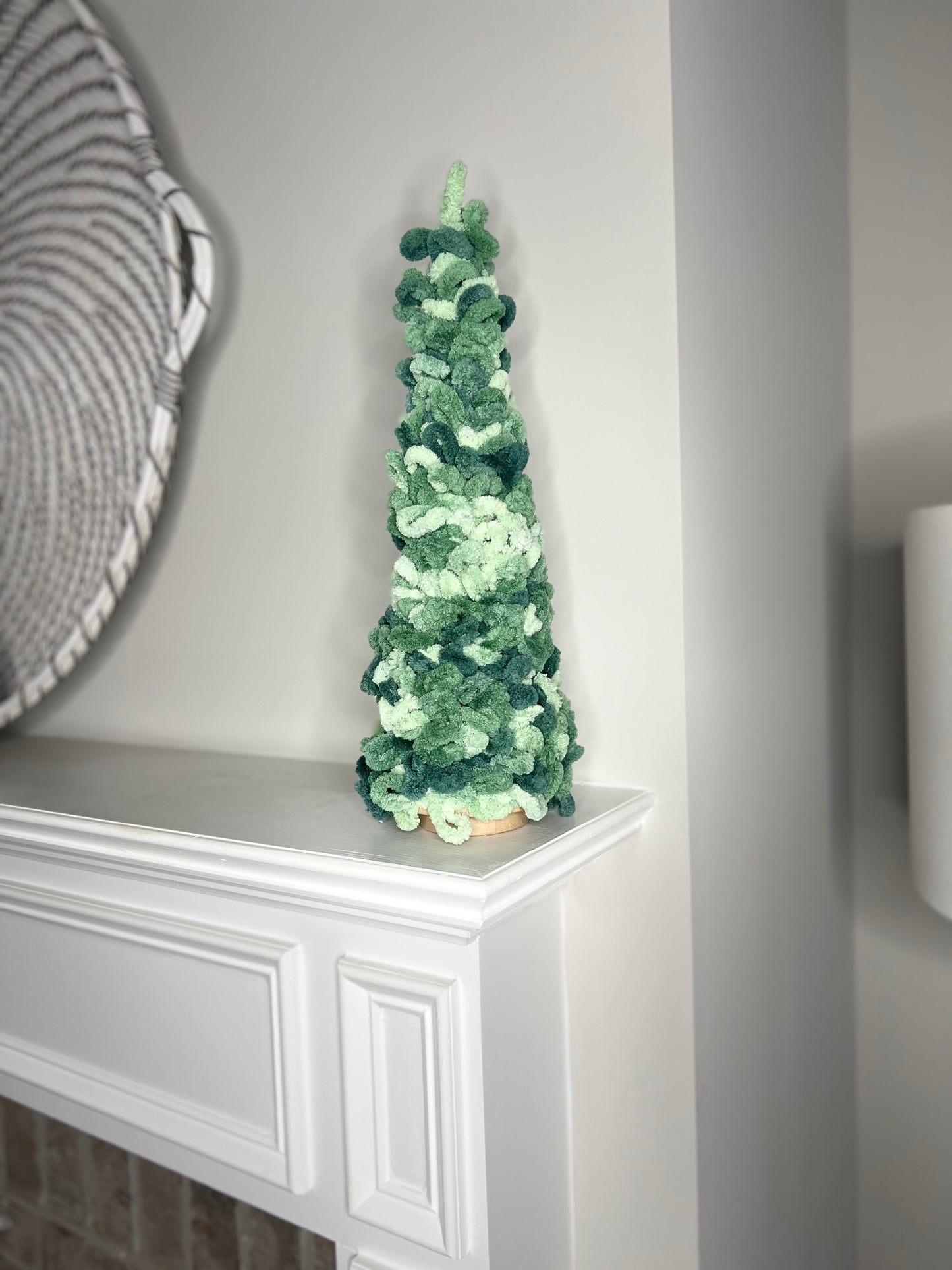 Cozy Christmas Tree Green