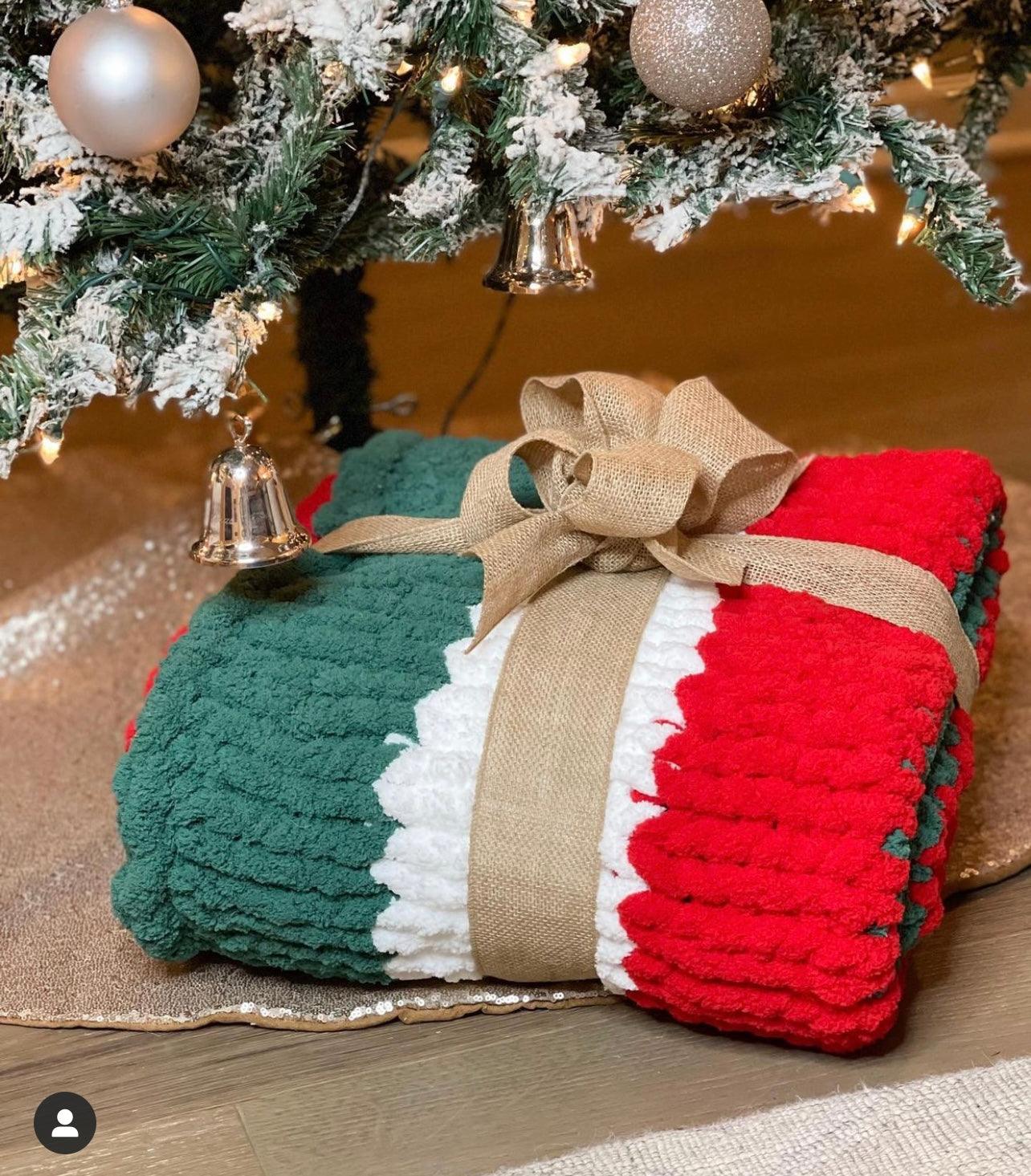 Christmas Cozy Throw - Best Cozy Throws