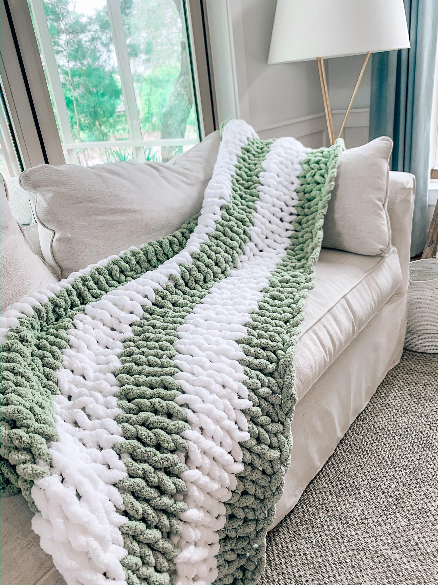 Meadow Cozy Throw - Best Cozy Throws