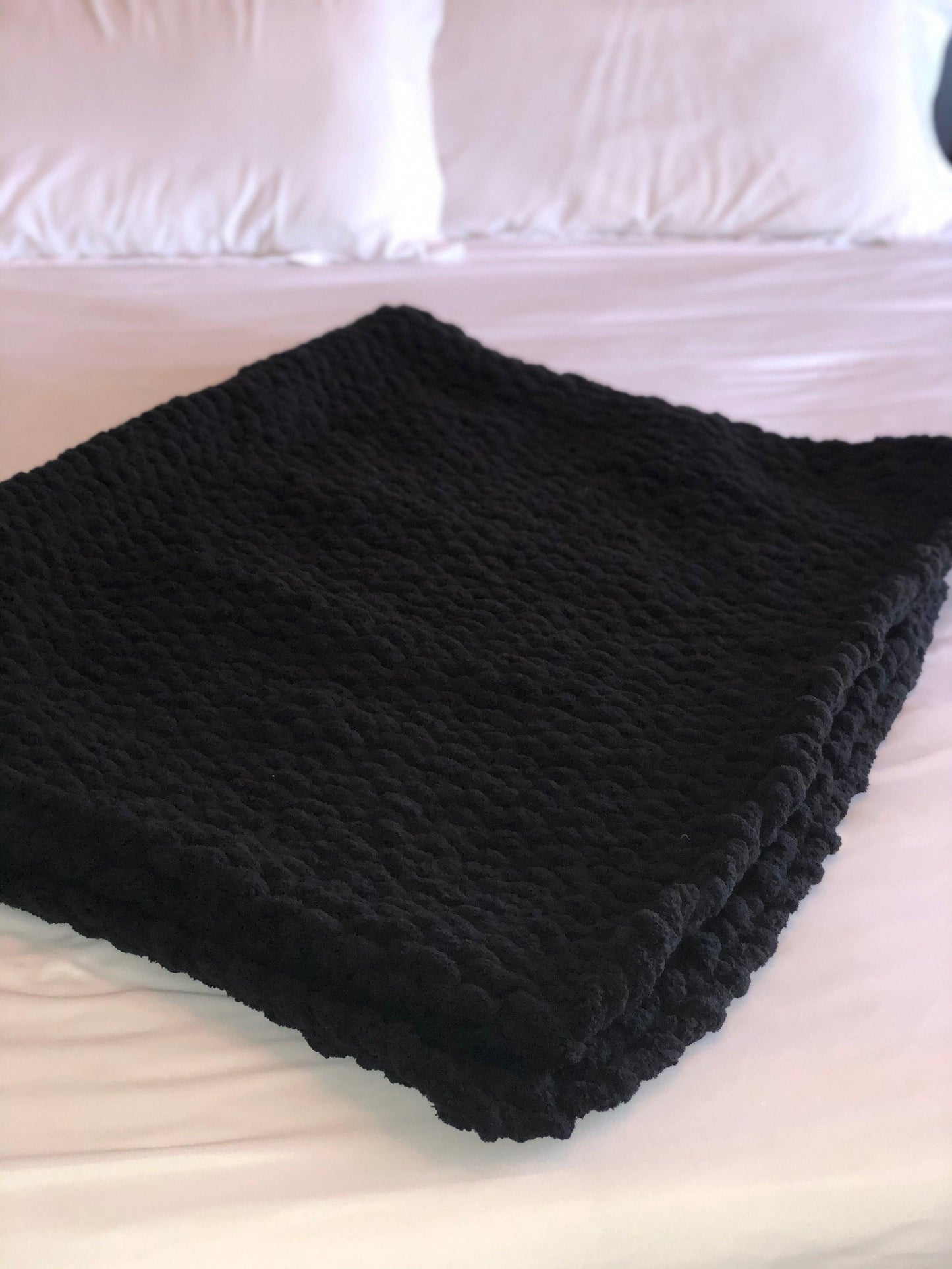 Midnight Cozy Throw - Best Cozy Throws