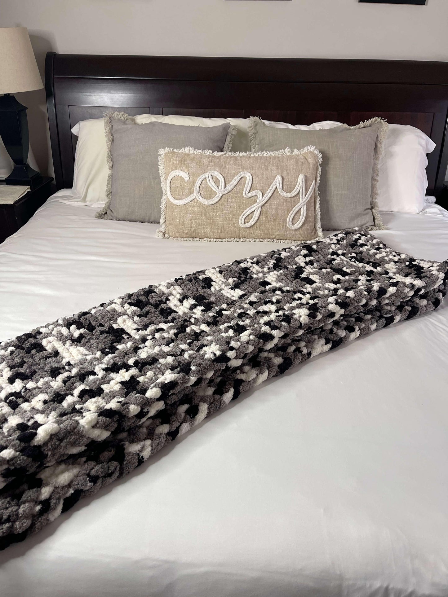 Pebble Beach Cozy Throw