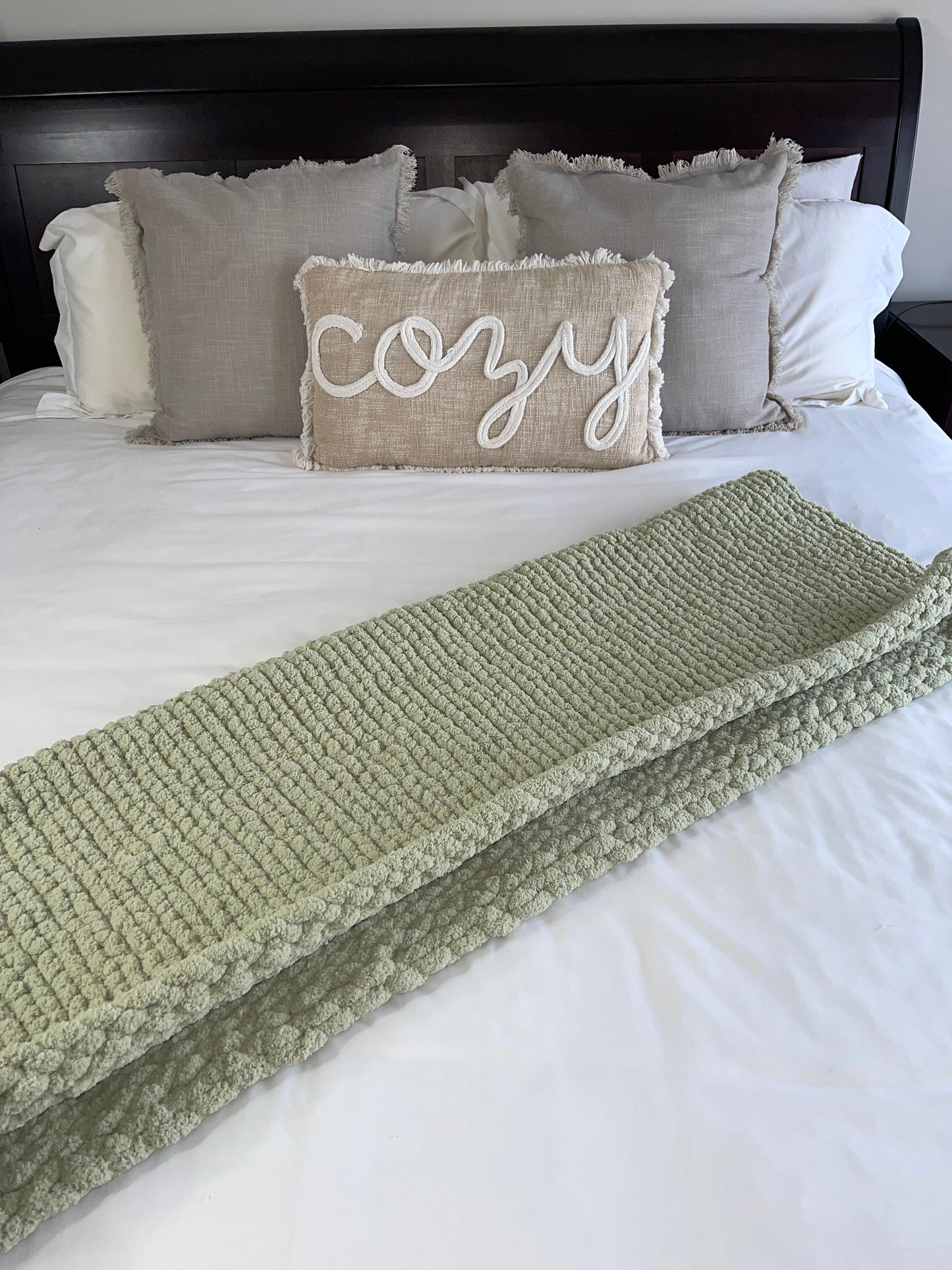 Sage Cozy Throw