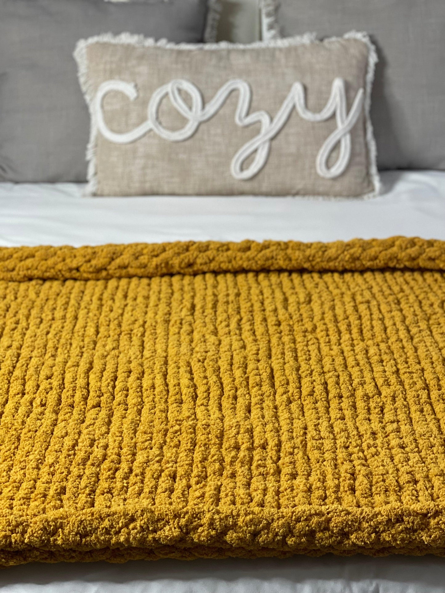 Sunshine Cozy Throw