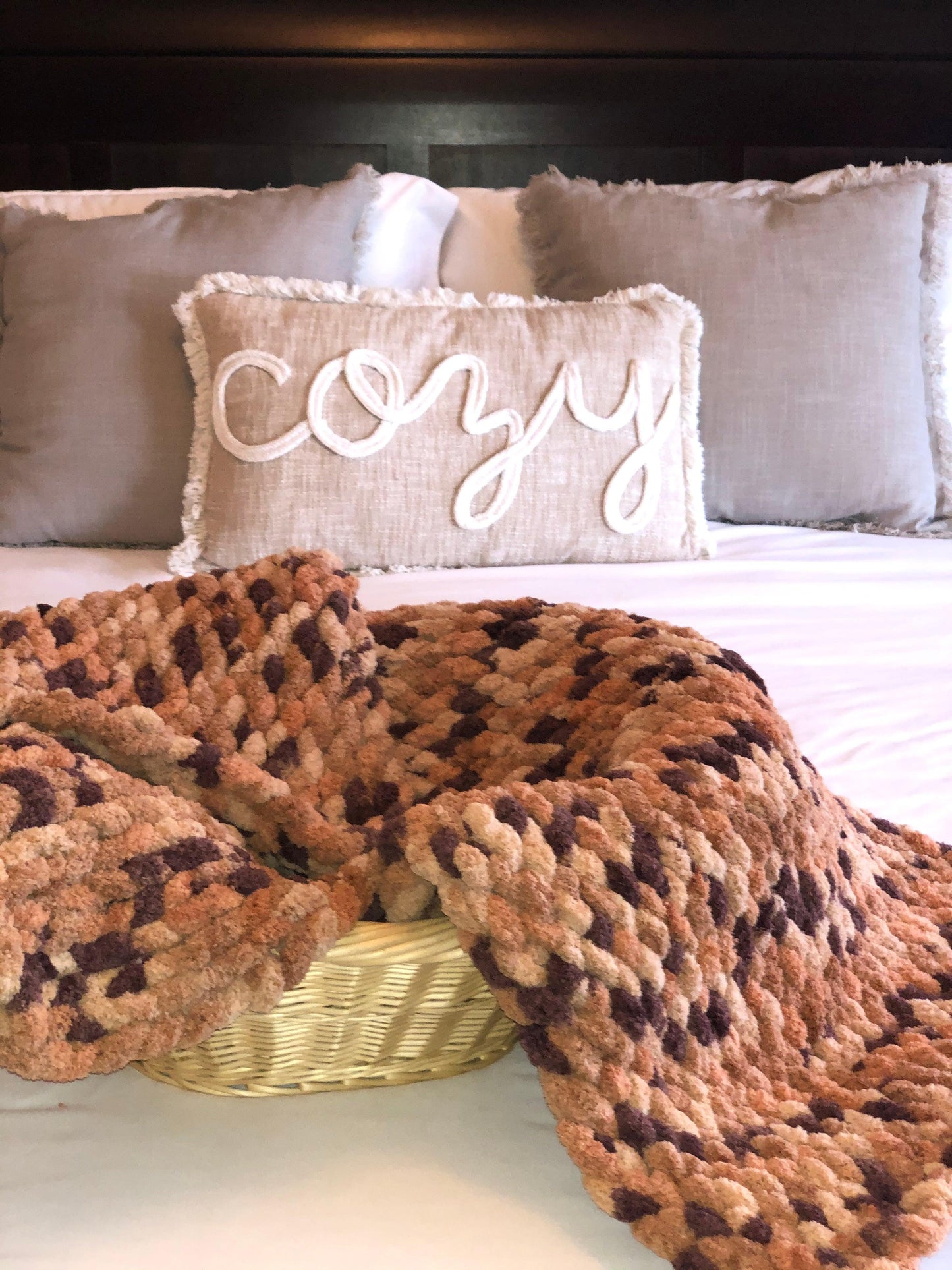 Bonfire Cozy Throw - Best Cozy Throws