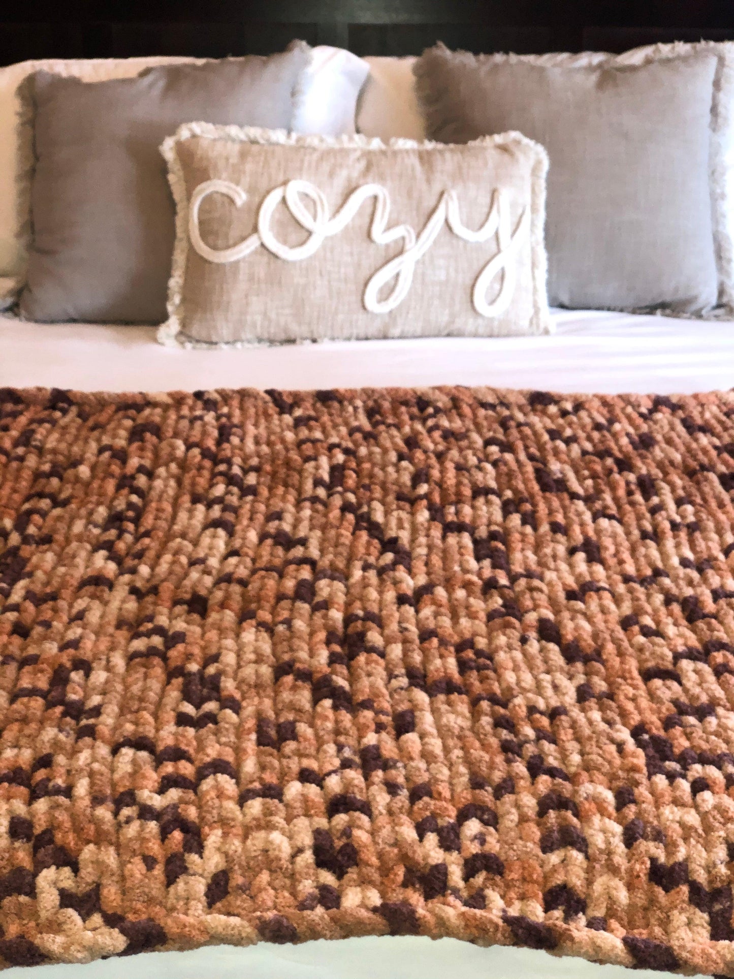 Bonfire Cozy Throw - Best Cozy Throws