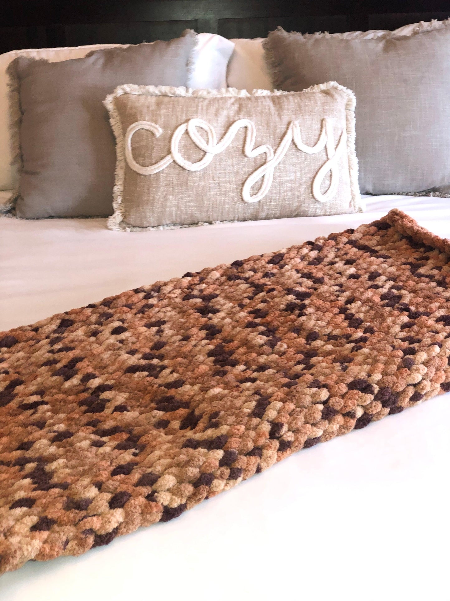 Bonfire Cozy Throw - Best Cozy Throws