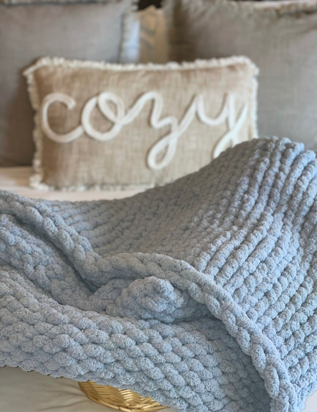 Spa Chenille Cozy Throw