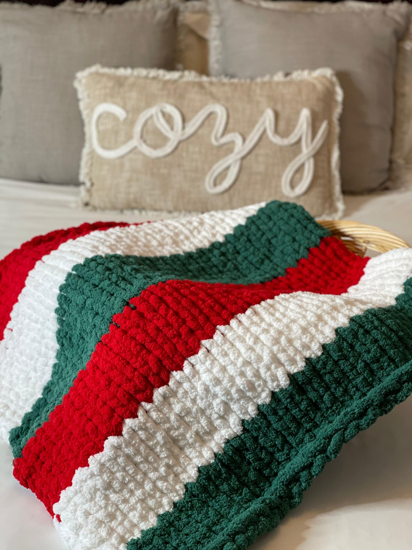 Christmas Cozy Throw - Best Cozy Throws