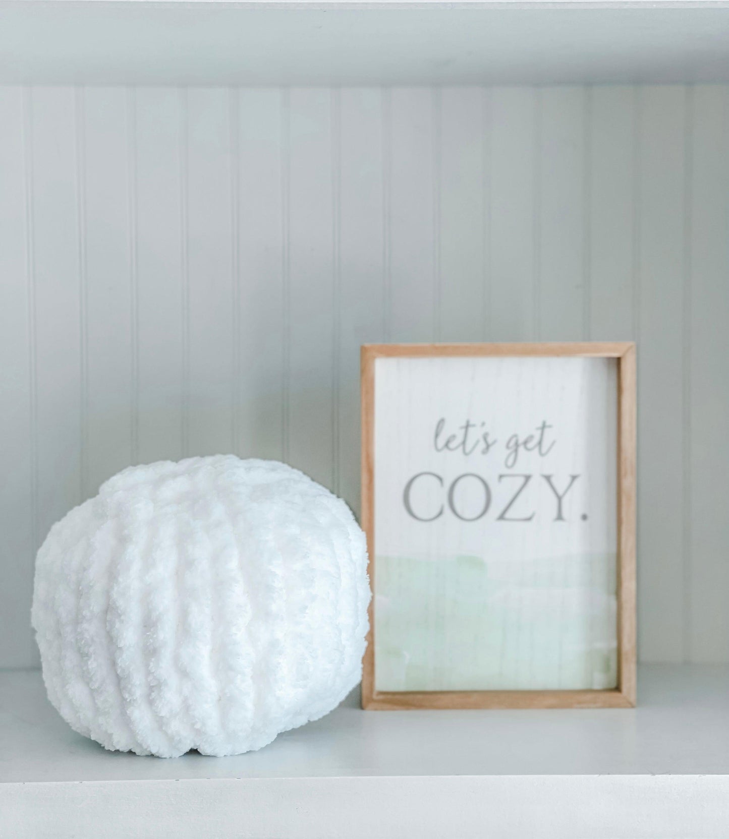 Cozy Pillow - Best Cozy Throws