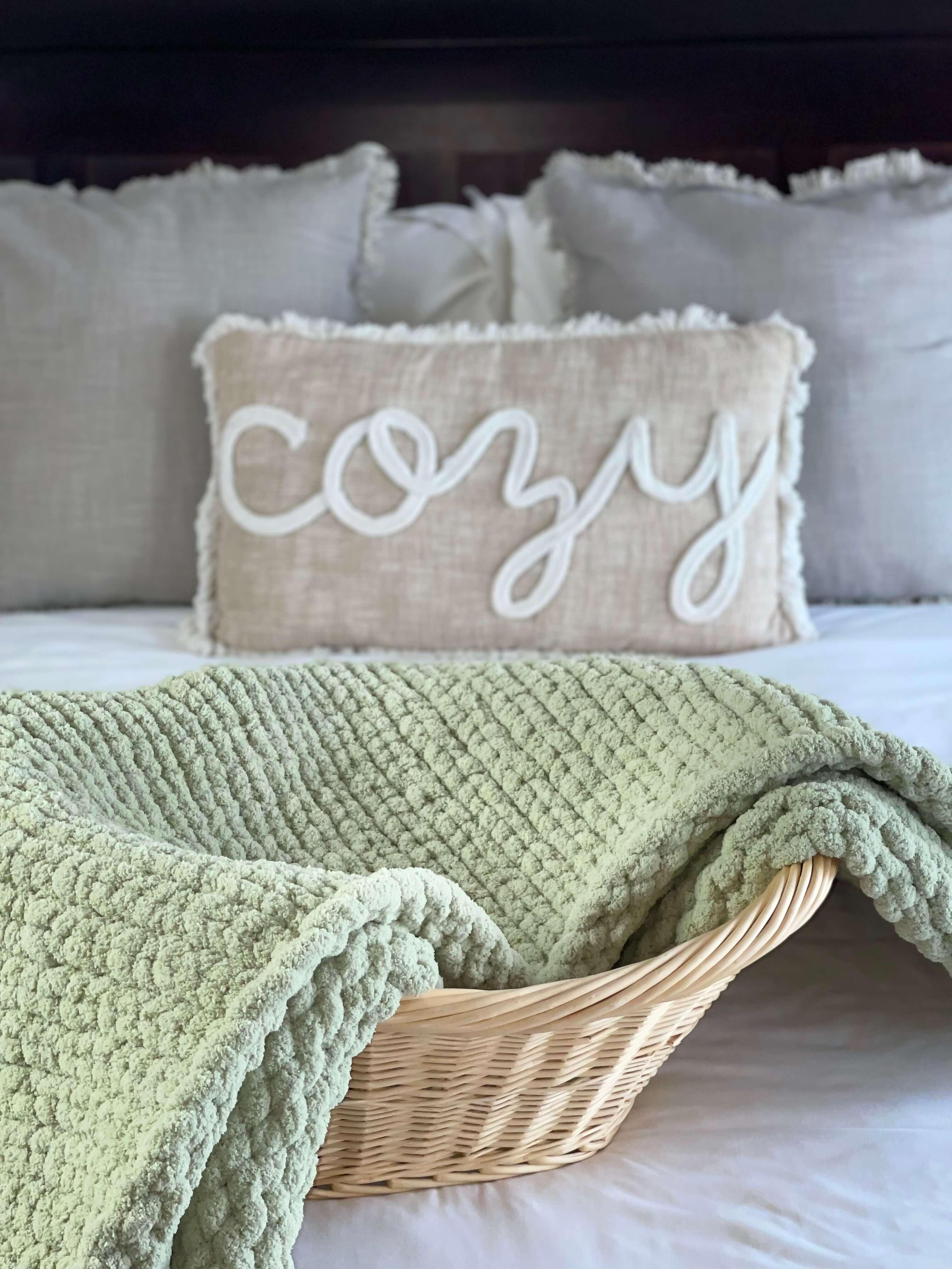Cozy Throw Rug Handmade Chenille Throw Blankets & Custom Colors | Best Cozy Throws